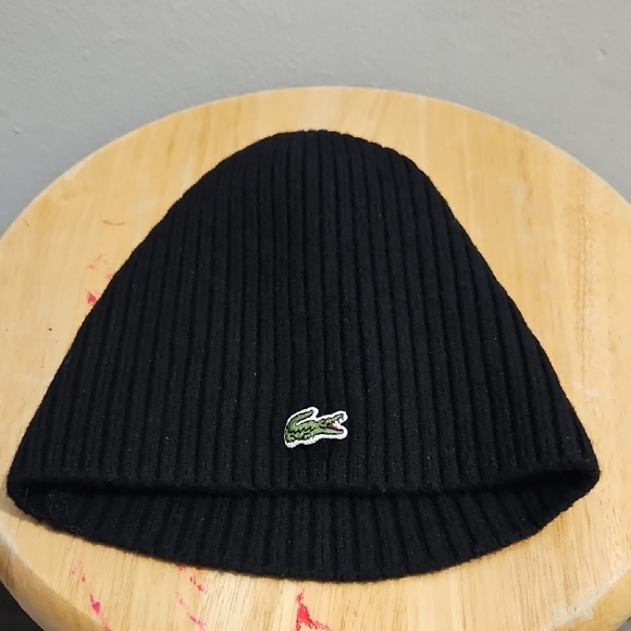 Lacoste Black Knit Beanie with Logo - Picture 2 of 6